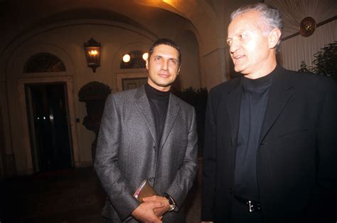 antonio namorado de gianni versace|who is gianni versace dating.